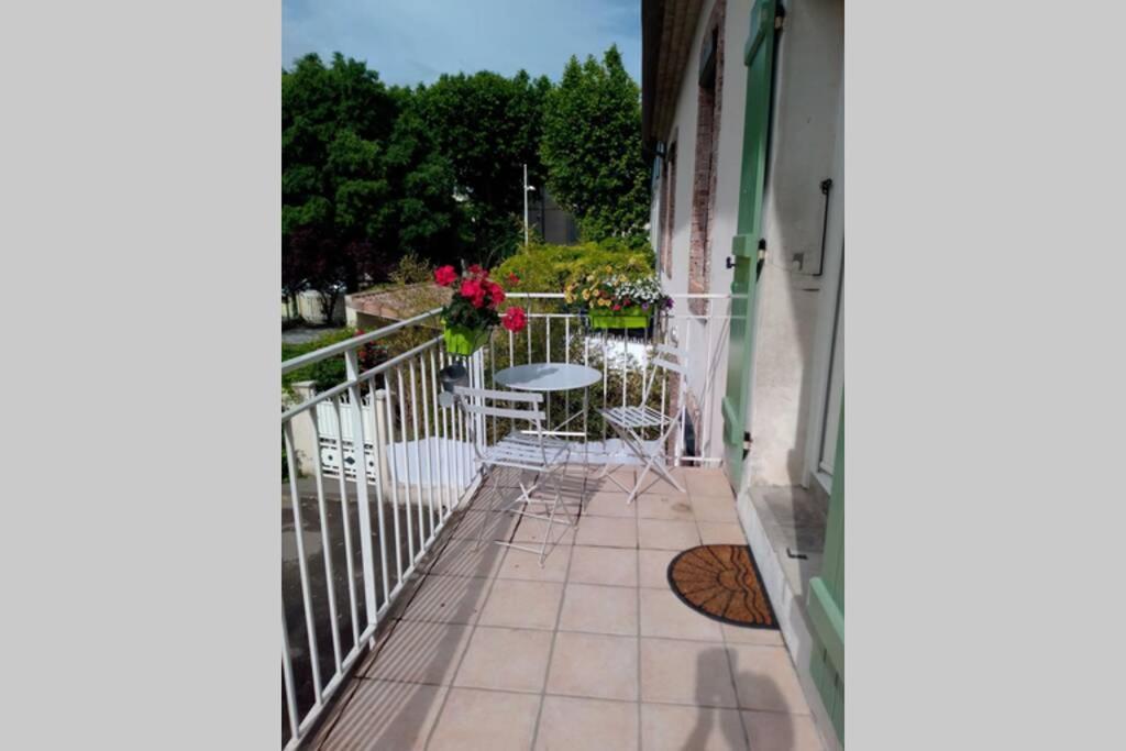 Ancienne Maison Bourgoise Daire Bollène Dış mekan fotoğraf